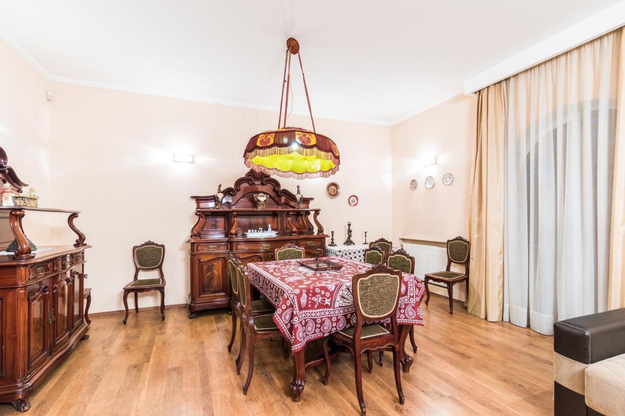 Apartment At 12 Baratashvili Street Tbilisi Exterior photo