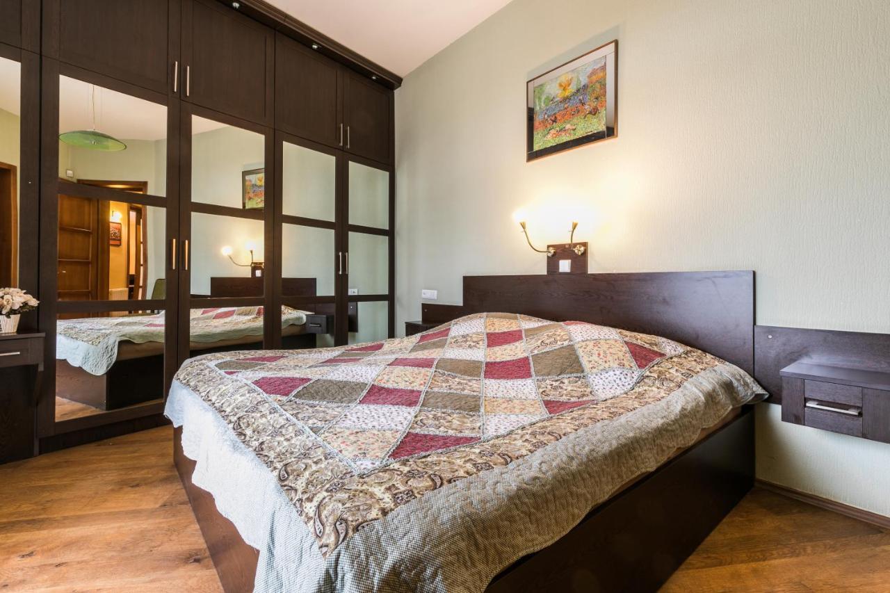 Apartment At 12 Baratashvili Street Tbilisi Exterior photo